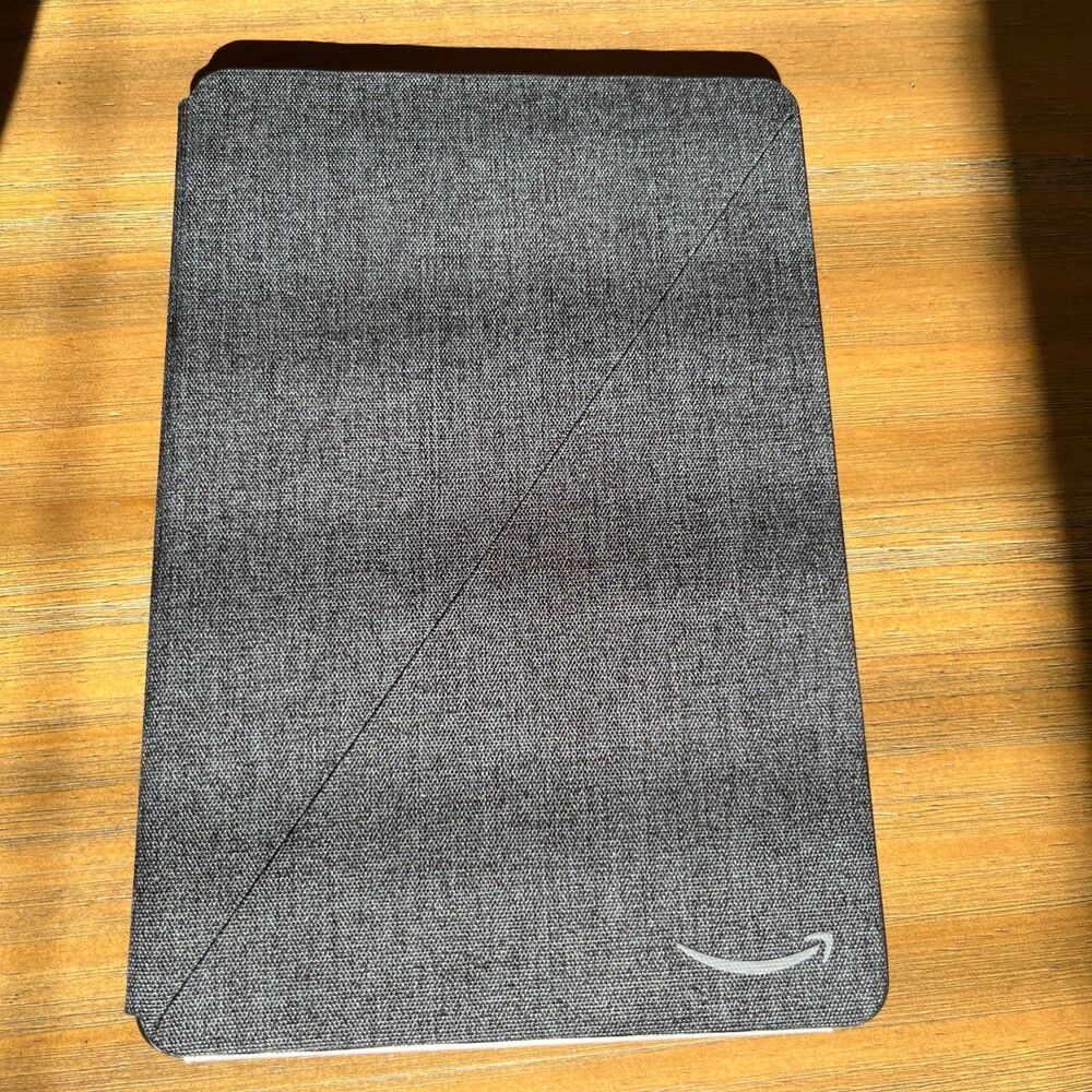 Amazon - Fire HD 10 Cover | Protective Cover (Fire HD 10 tablet 2023 ) - Black